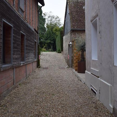 Appart Hotel 14 St Anne Aubigny-sur-Nère Eksteriør billede